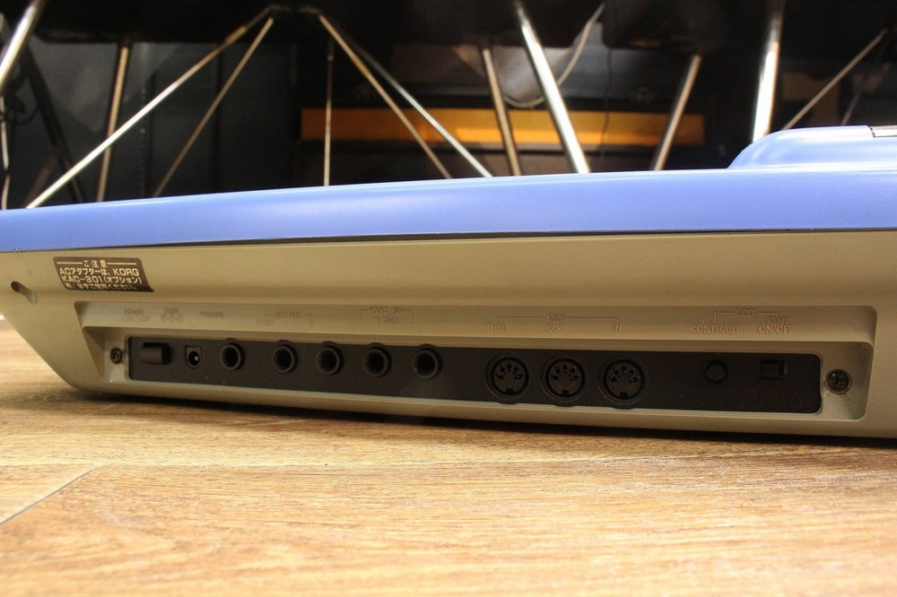 KORG 707 [002889]