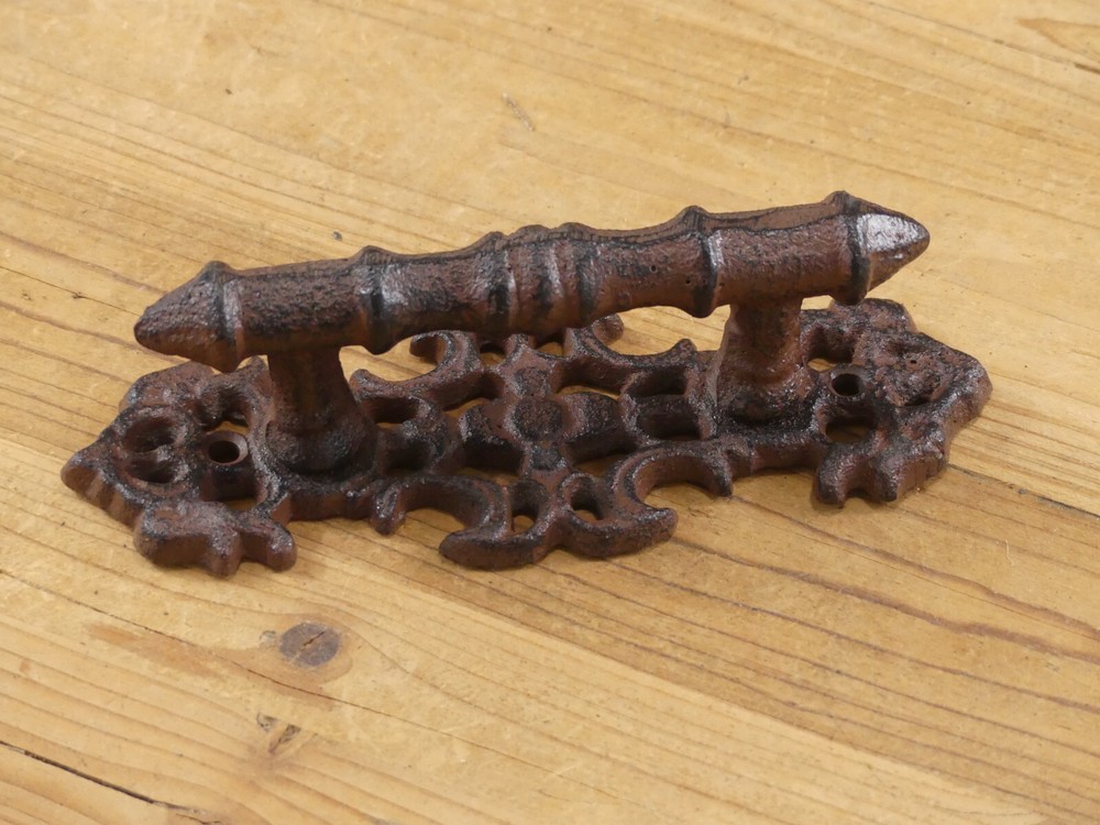 4 Cast Iron Antique Style FANCY Barn Handle Gate Pull Shed Door Handles Pulls