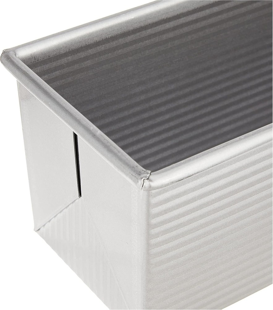 Pullman Loaf Pan, Nonstick Coating