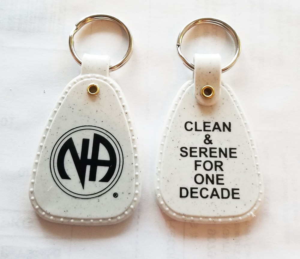 NARCOTICS ANONYMOUS - NA -1 DECADE - GRANITE KEY TAG - 10+ yr clean