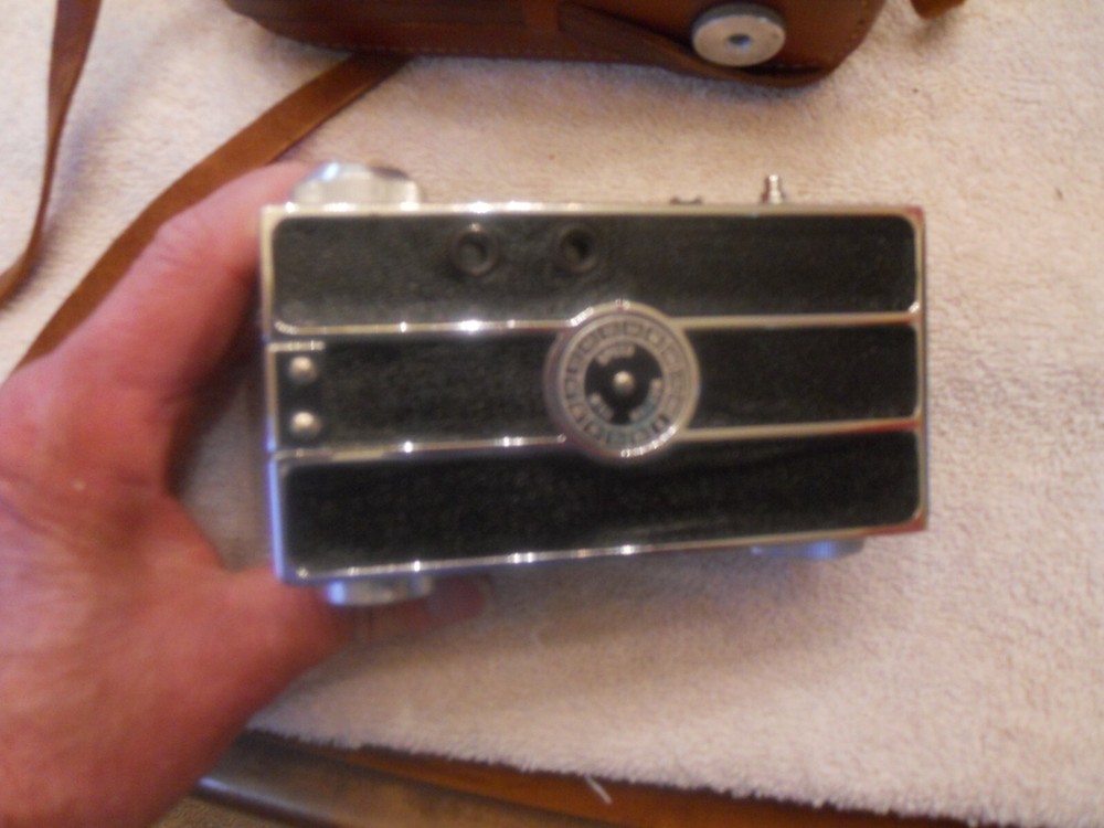 Argus Rangefinder Camera/ Cintar 3.5/50mm Vintage Display