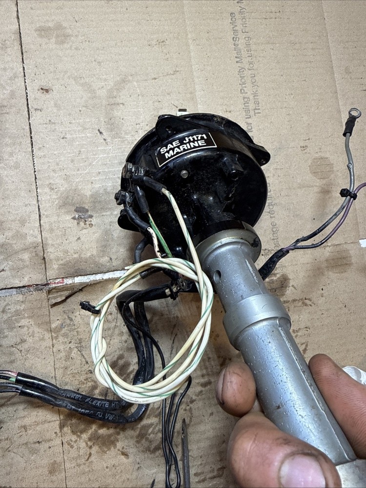 Mercruiser V6 4.3 distributor with ignition module V6-14