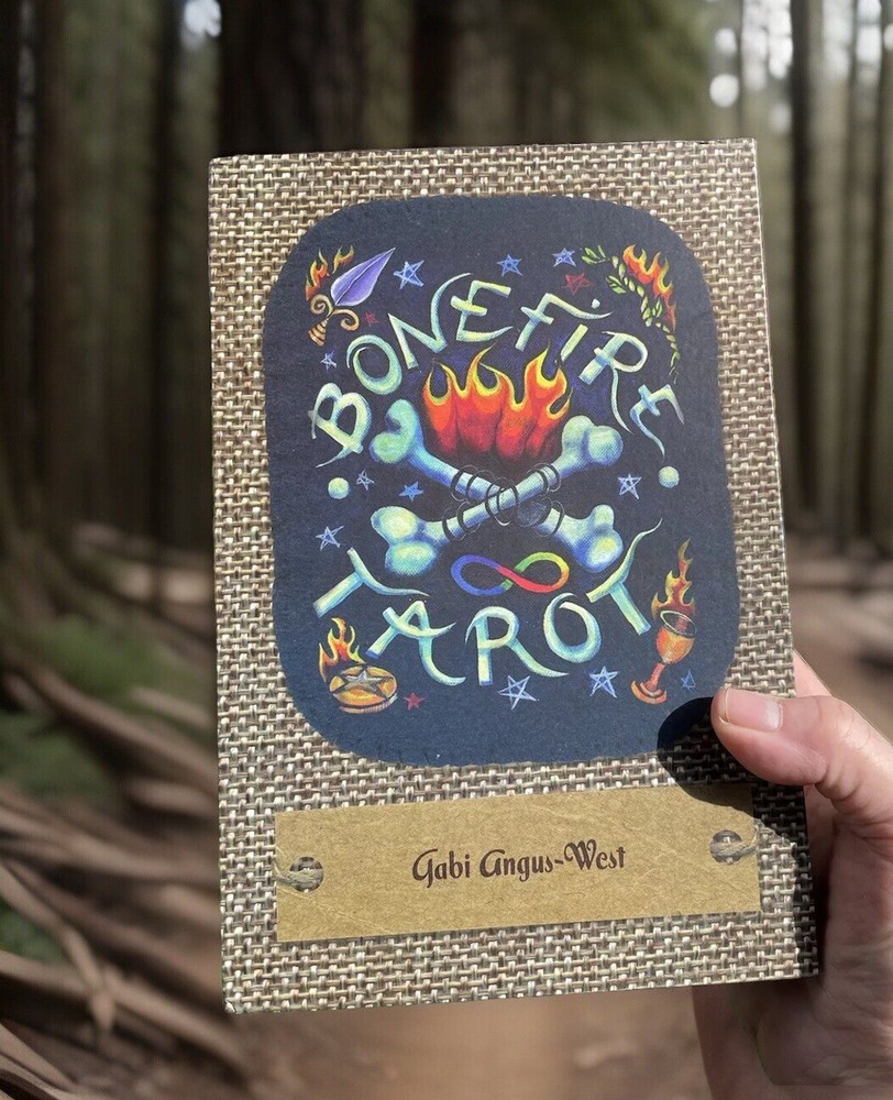 Bonefire Tarot, Collectors Box, Gabi Angus-West 2016