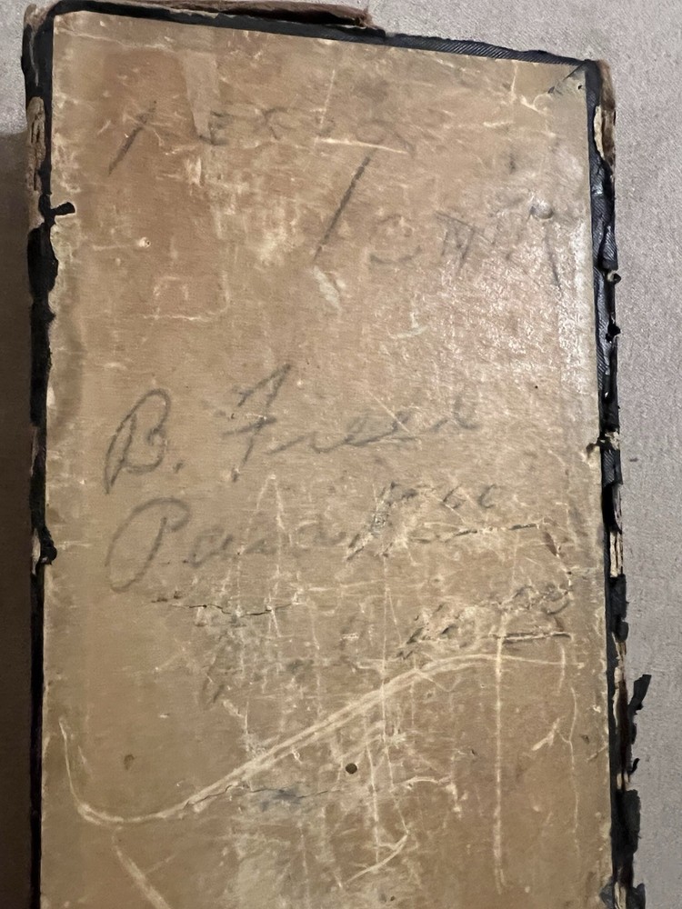 POOR CONDITION Colt Pre War Box