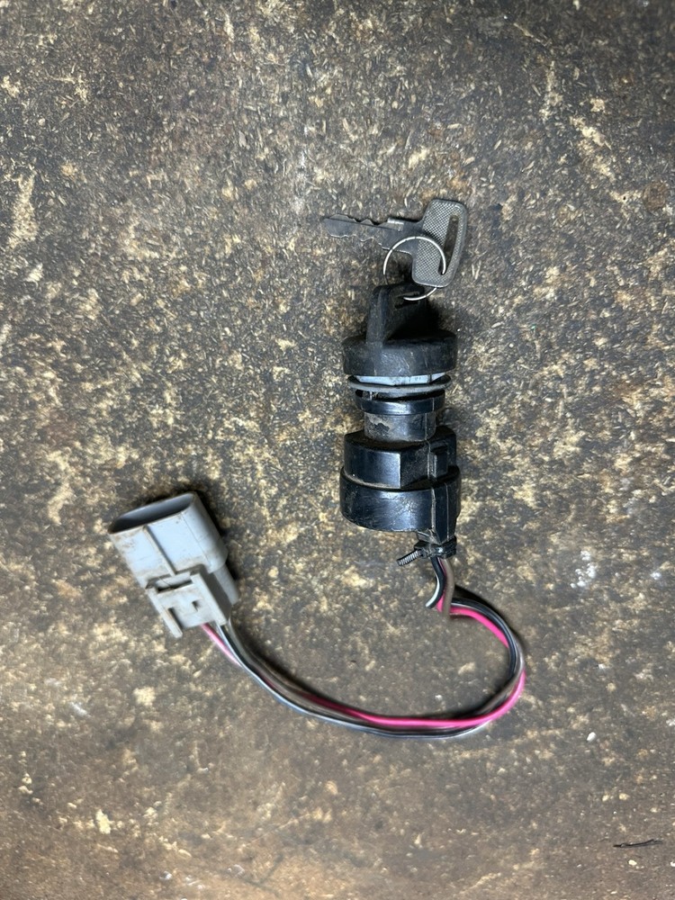 2005 Yamaha Grizzly 660 4x4 Key Ignition Switch