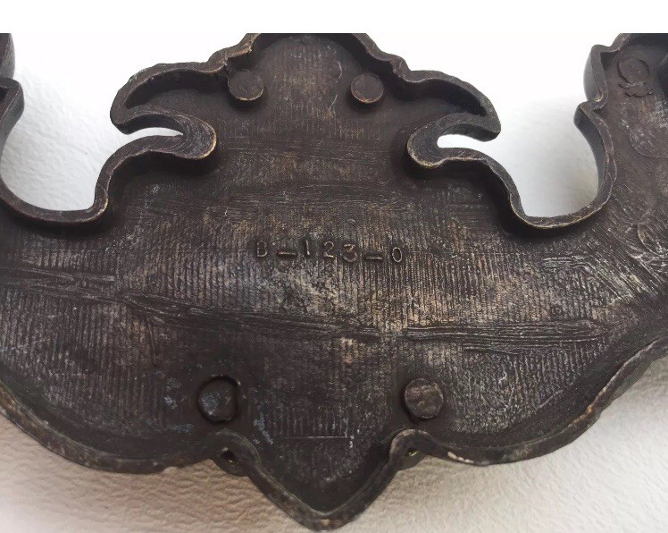 Brass Bronze Antique Hardware Colonial Chippendale drawer pull 4"centers Batwing