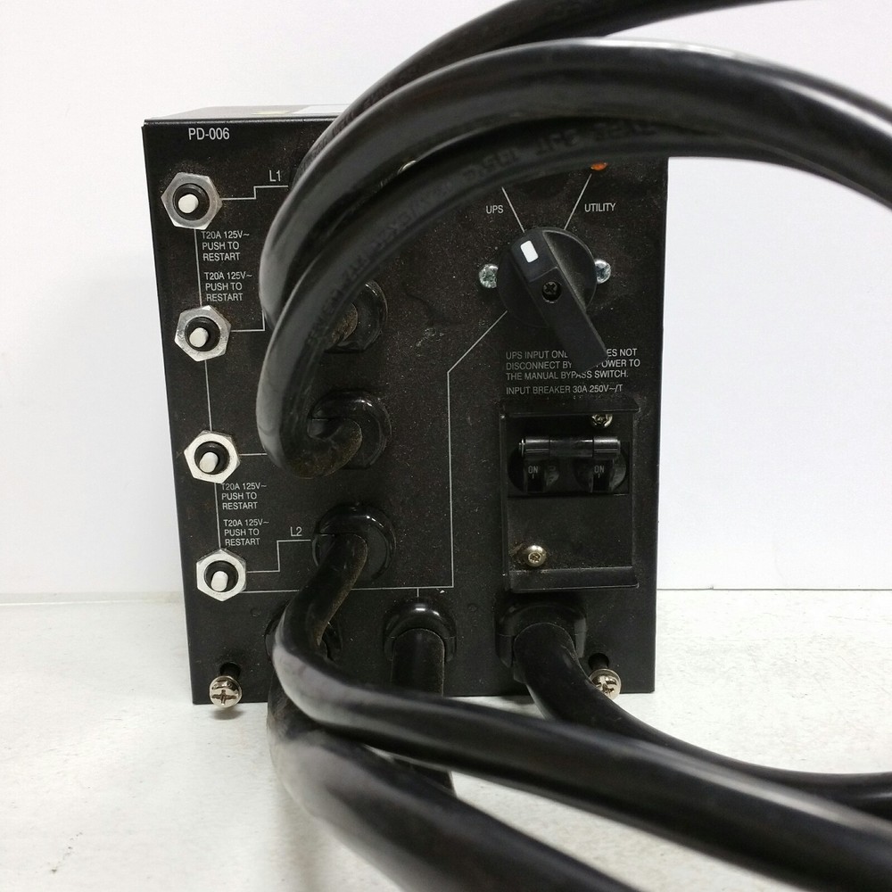 PD-006 UPS Maintenance Bypass Switch Box w/Circuit Breakers / Input breaker