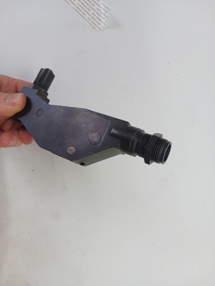 CherryMAX Aerospace 456MAX 753-54 Offset Pulling Head Right Angle A