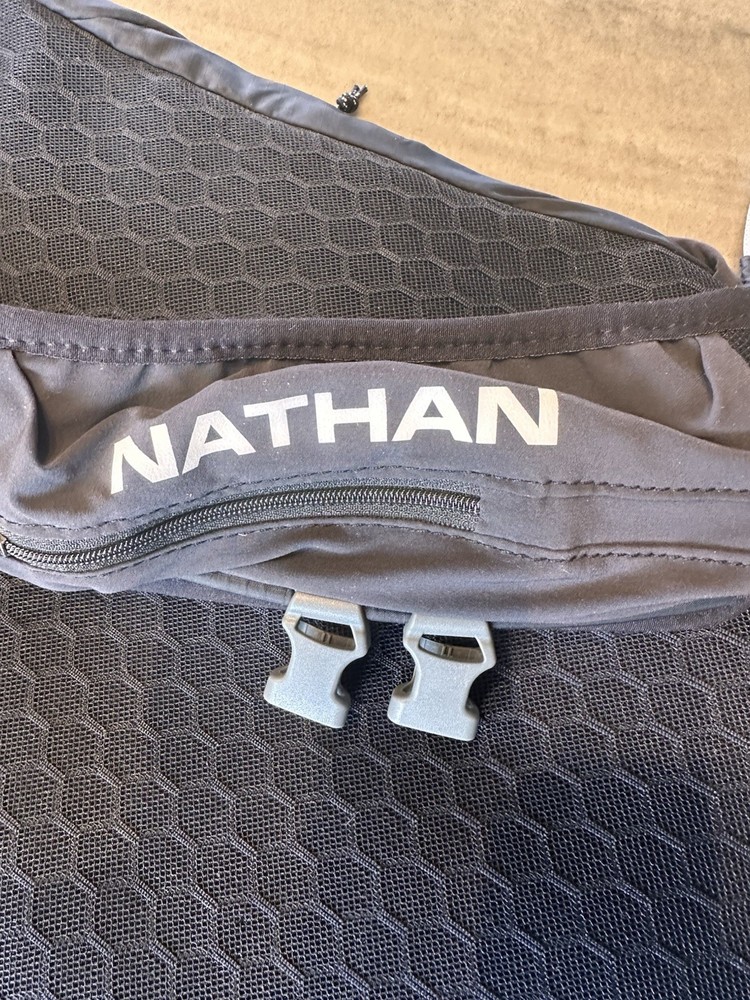 Nathan Crossover 10L Hydration Pack with Nathan Peak Hydration Waist Pack