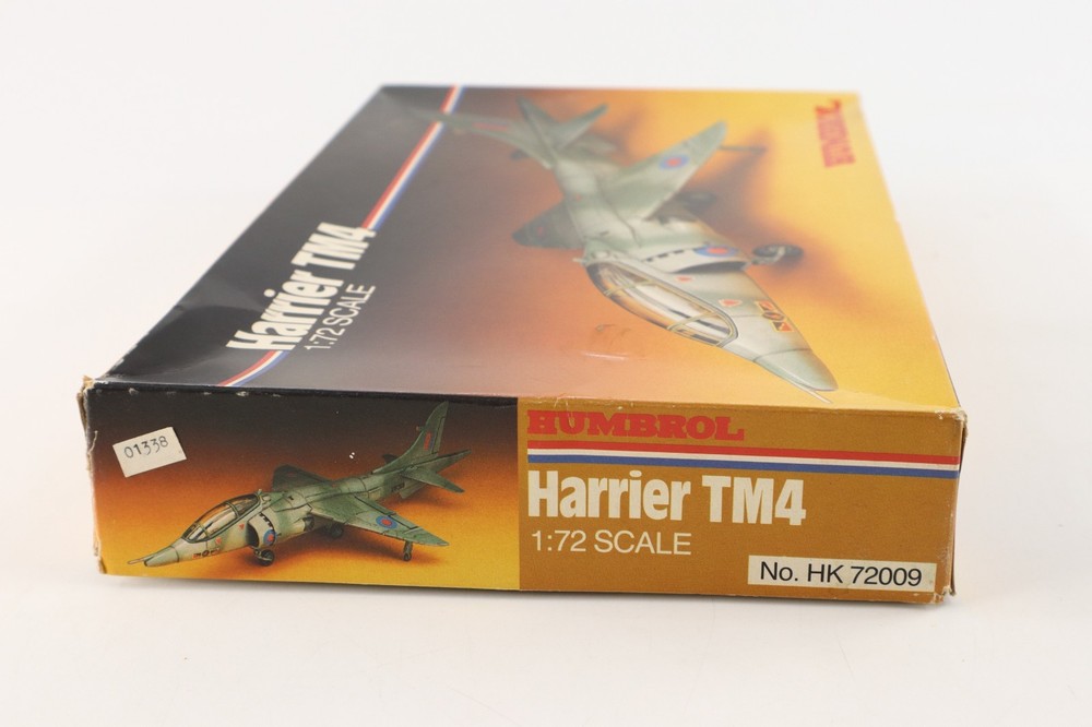 Humbrol 1/72 Harrier TM4 Model Kit