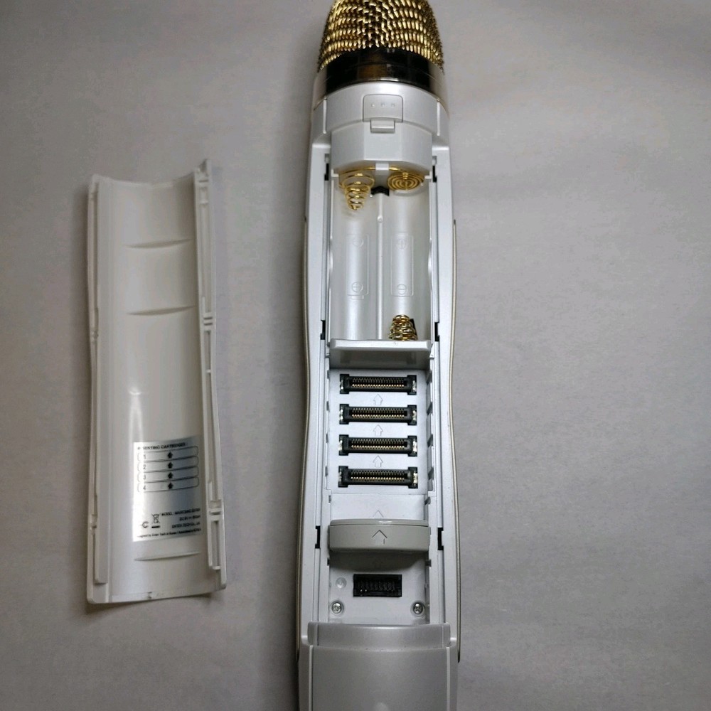 Magic Sing ED-7000 Microphone w/External Video Pack