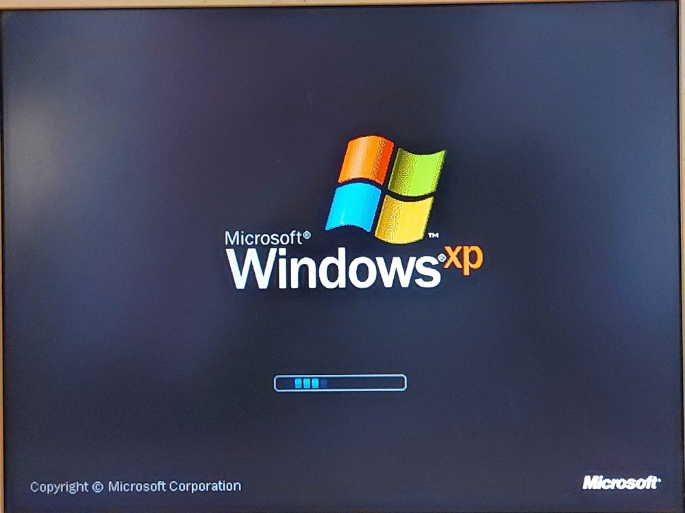 IXIA 1600T Traffic Generator/Performance Analyzer