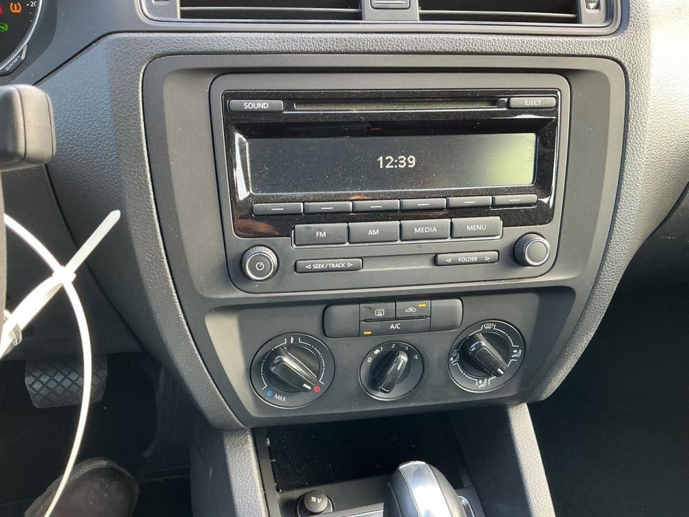 JETTA 2015 Glove Box 4943318
