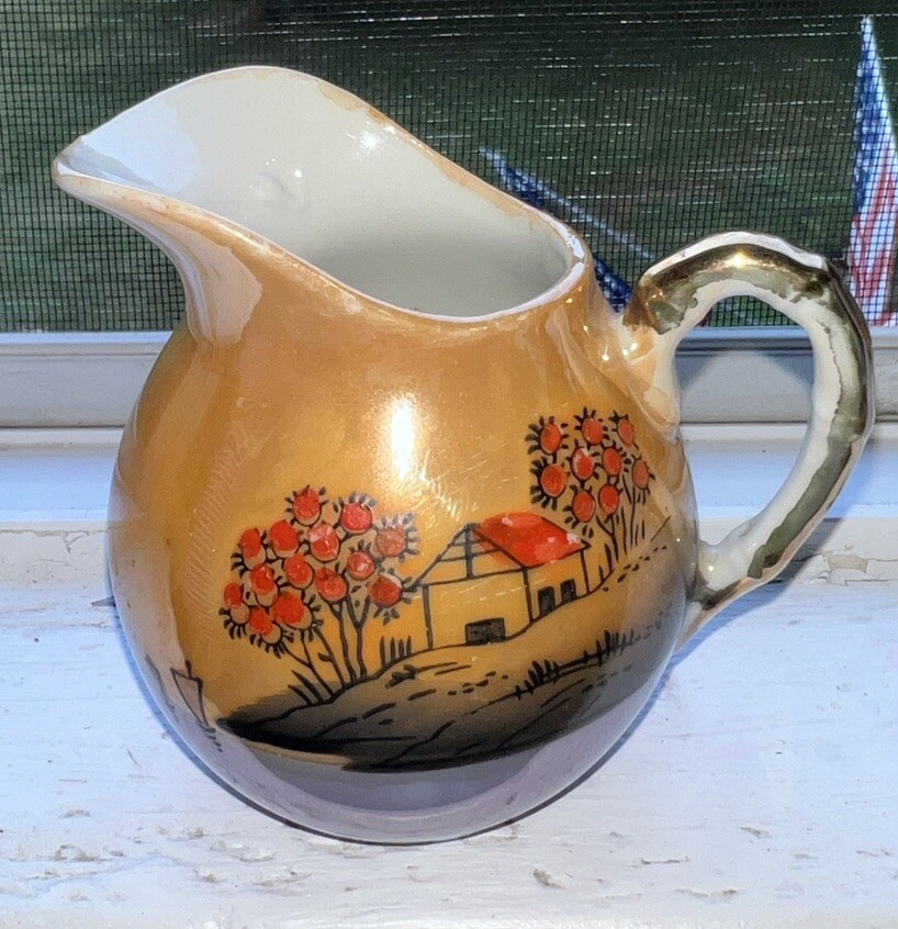 Vintage Creamer Lusterware