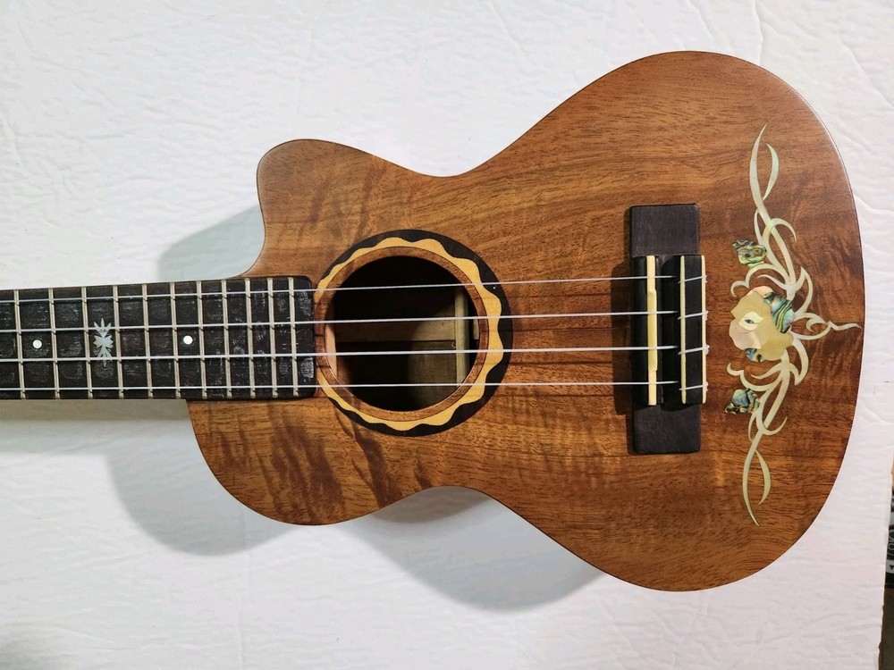 Solid Wood Ukulele Concert