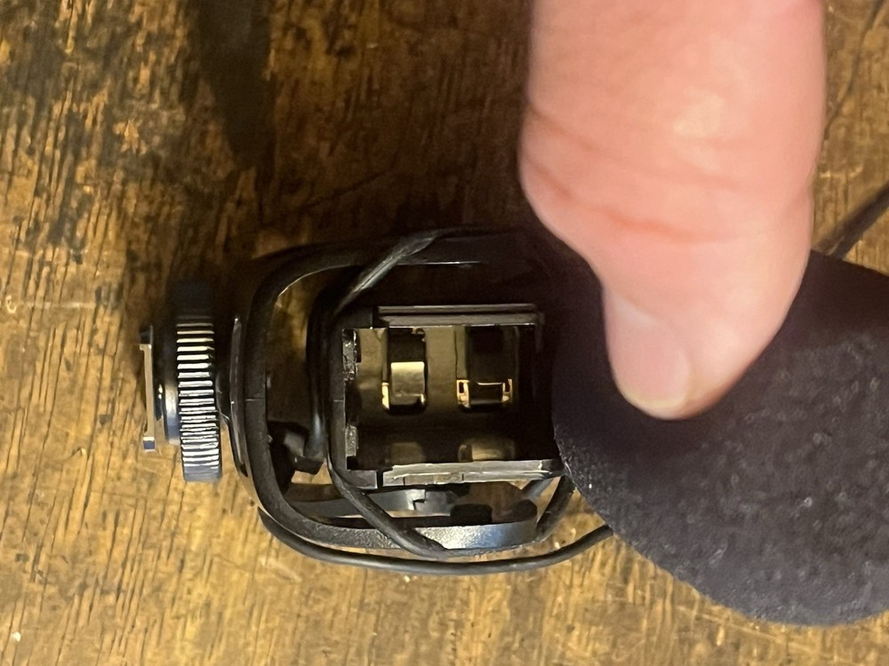 Rode VideoMic Pro. Rode Microphone. No Battery. Please Read