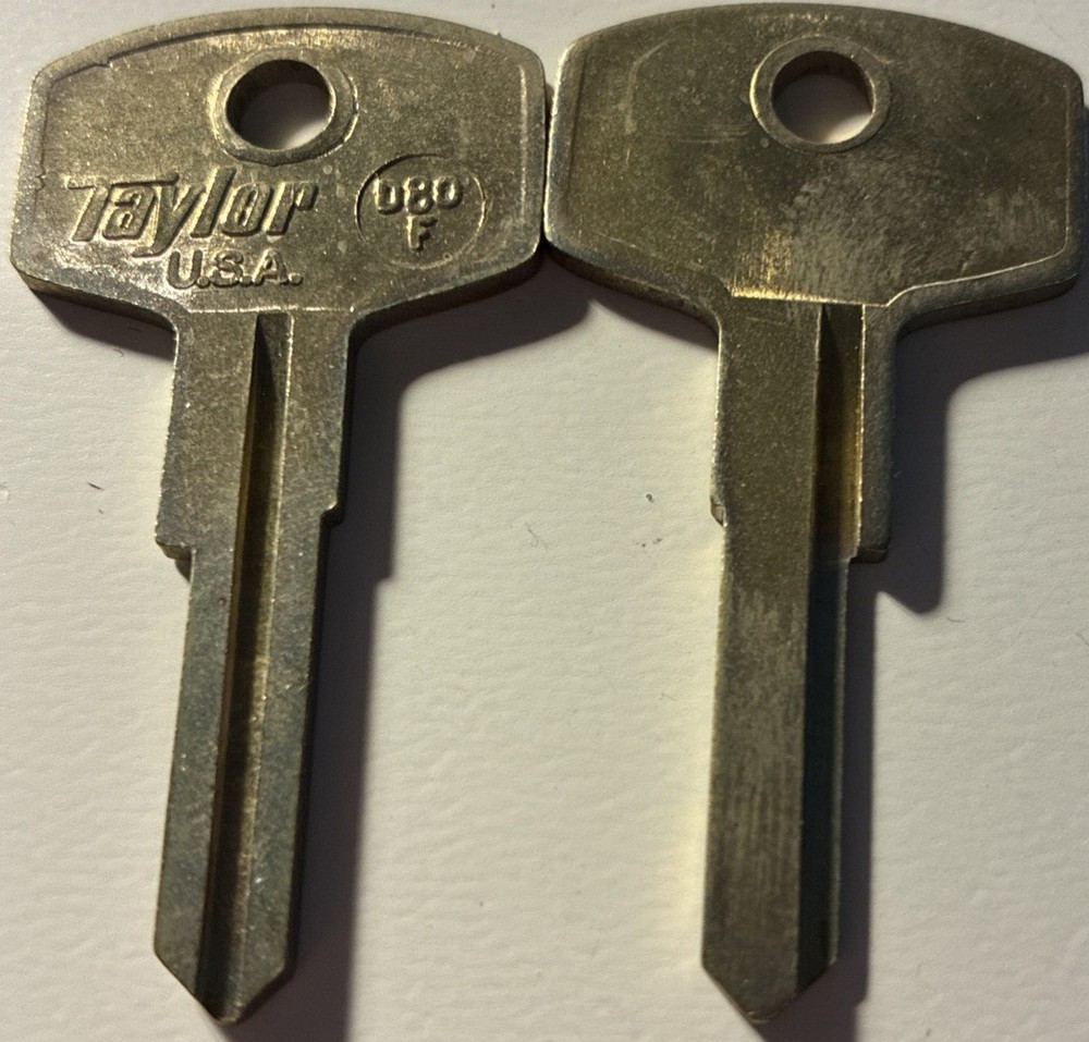 2 Nissan Key Blanks # D80F