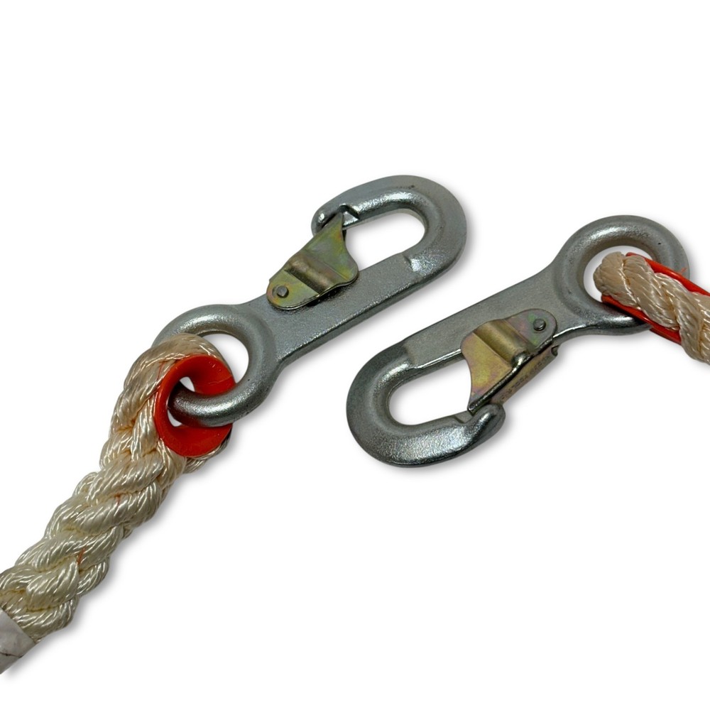 Klein Tools Safety Harness with Snap Hook, 3 Ft