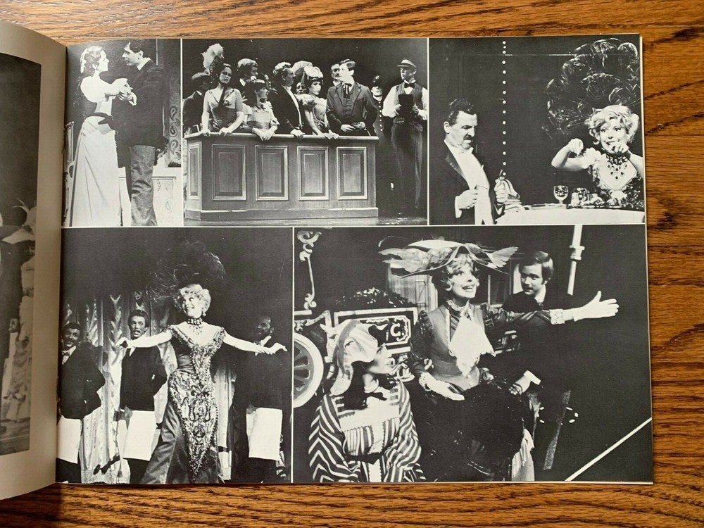 REDUCED!!! MINT !!!! VINTAGE!!! HELLO DOLLY BROADWAY PROGRAM