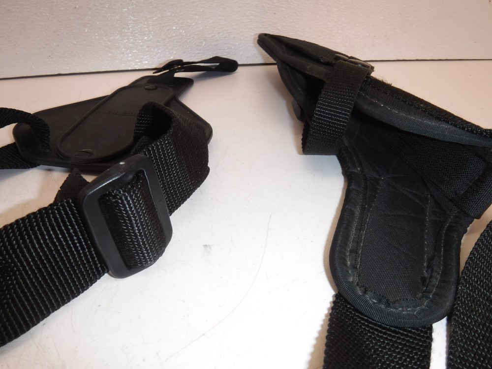 Uncle Mikes Sidekick Gun Holster Size 5
