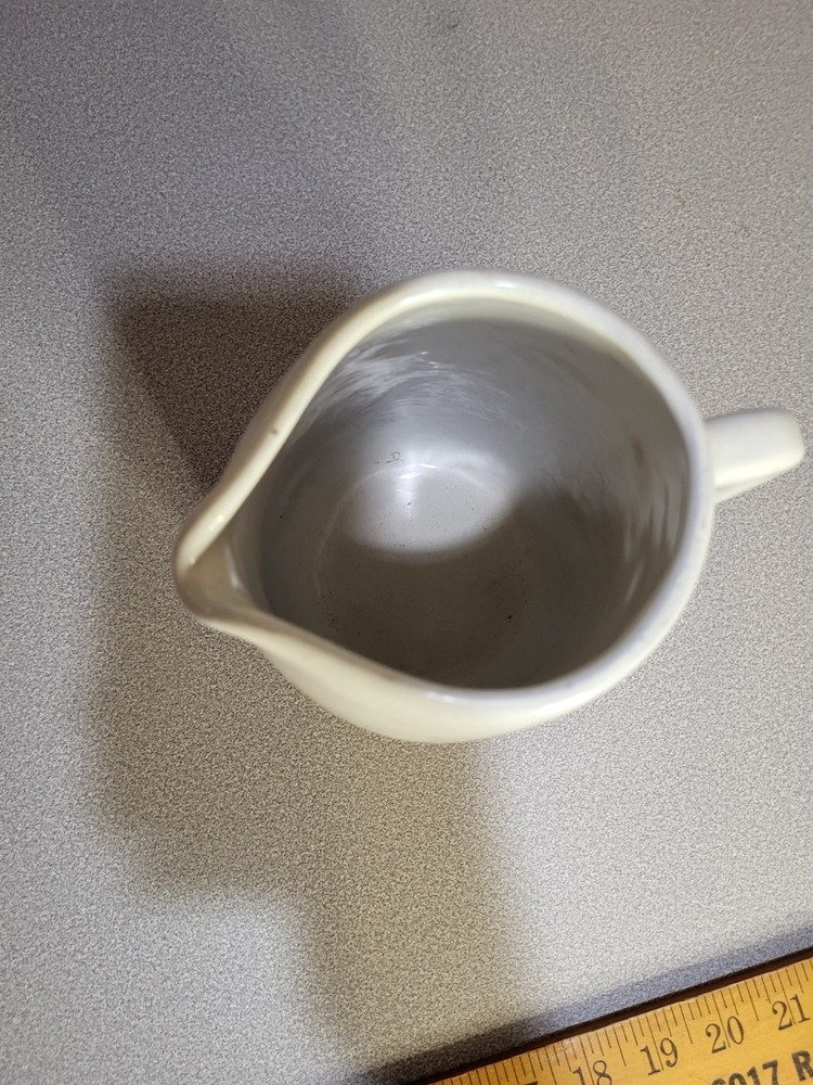 Gerartis VENEZUELA Medium Craft / Pitcher