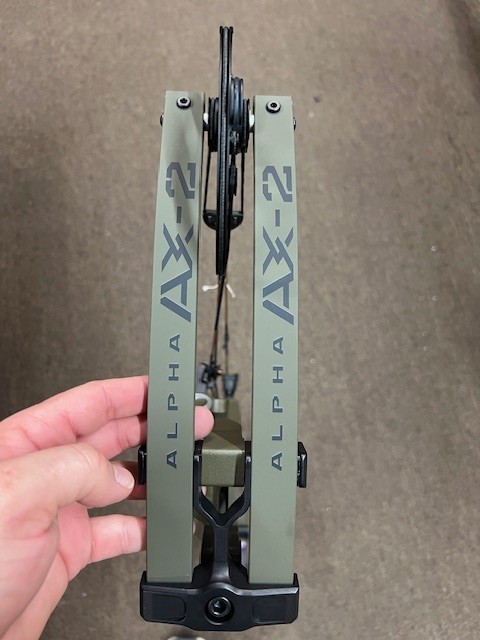 hoyt ax2 32