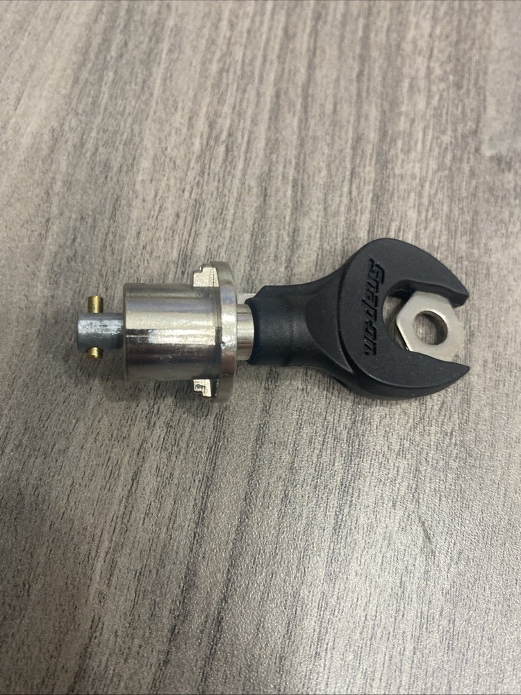 Snap On Tools K523 Box Key and Lock Cylinder