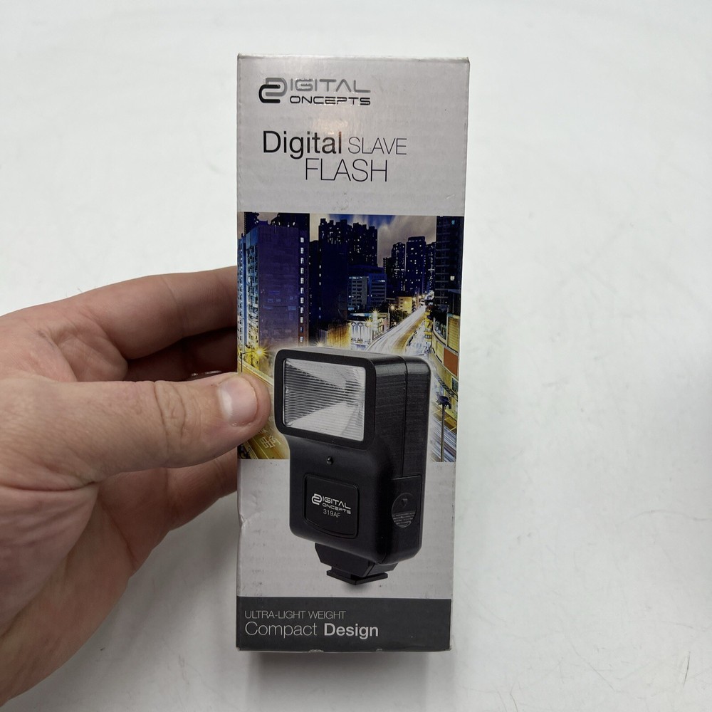 DIGITAL CONCEPTS DIGITAL SLAVE FLASH 319AF - SEALED IN BOX