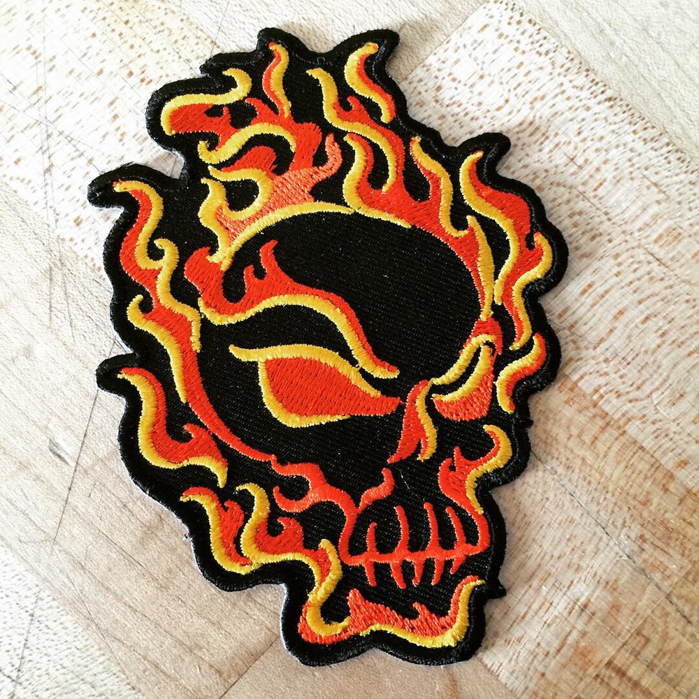 FLAMING SKULL PATCH embroidered iron-on EVIL FIRE FLAME BIKER SKELETON MORALE
