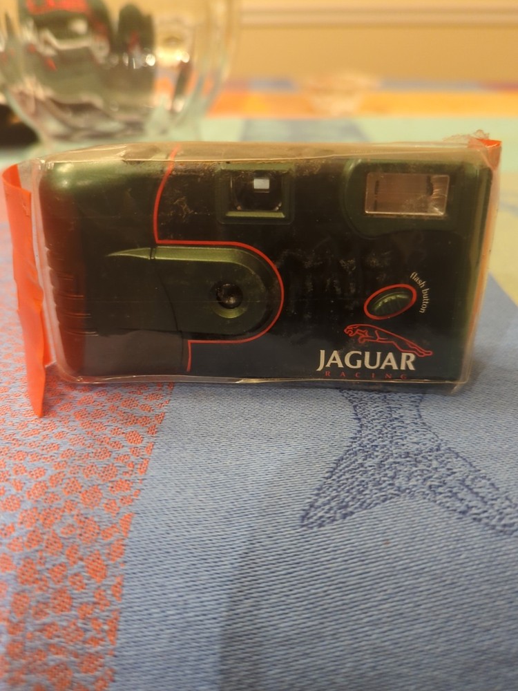 Jaguar Racing Camera Vintage - still in wrapping
