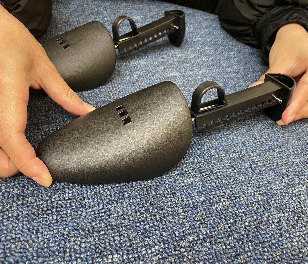 10 Pairs Plastic Shoe Trees for Men (Black)