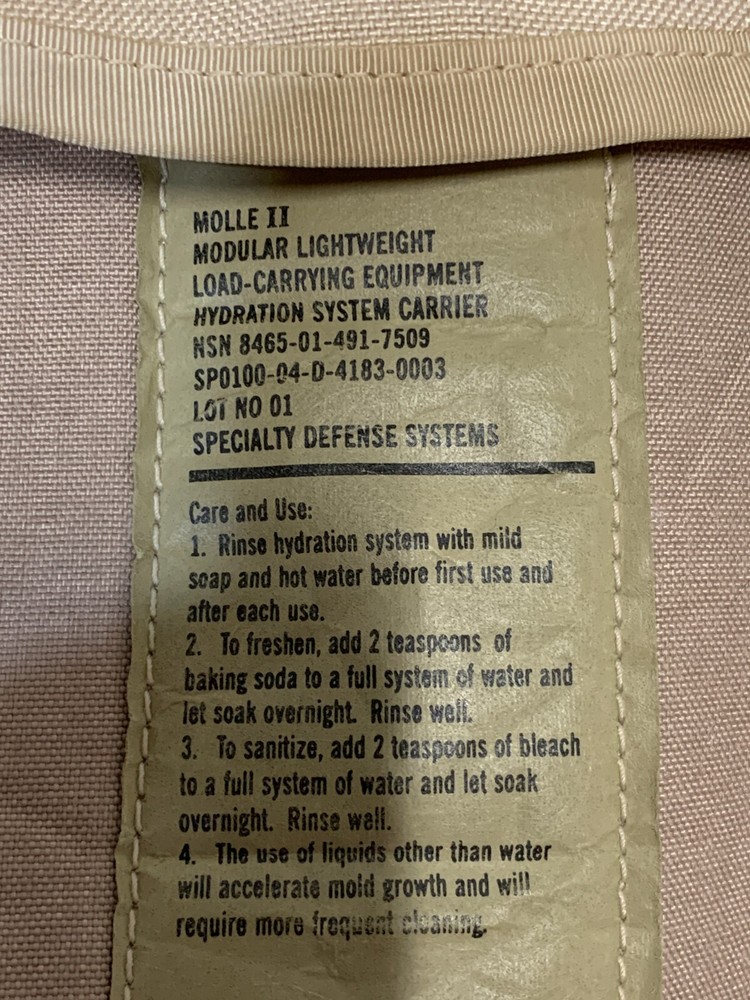 MOLLE II Modular Lightweight Hydration Carrier Desert Tan Bundle w New Bite Kit