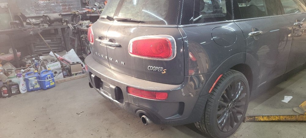 17 Mini Cooper Clubman Camera/Projector Camera Front Center Upper