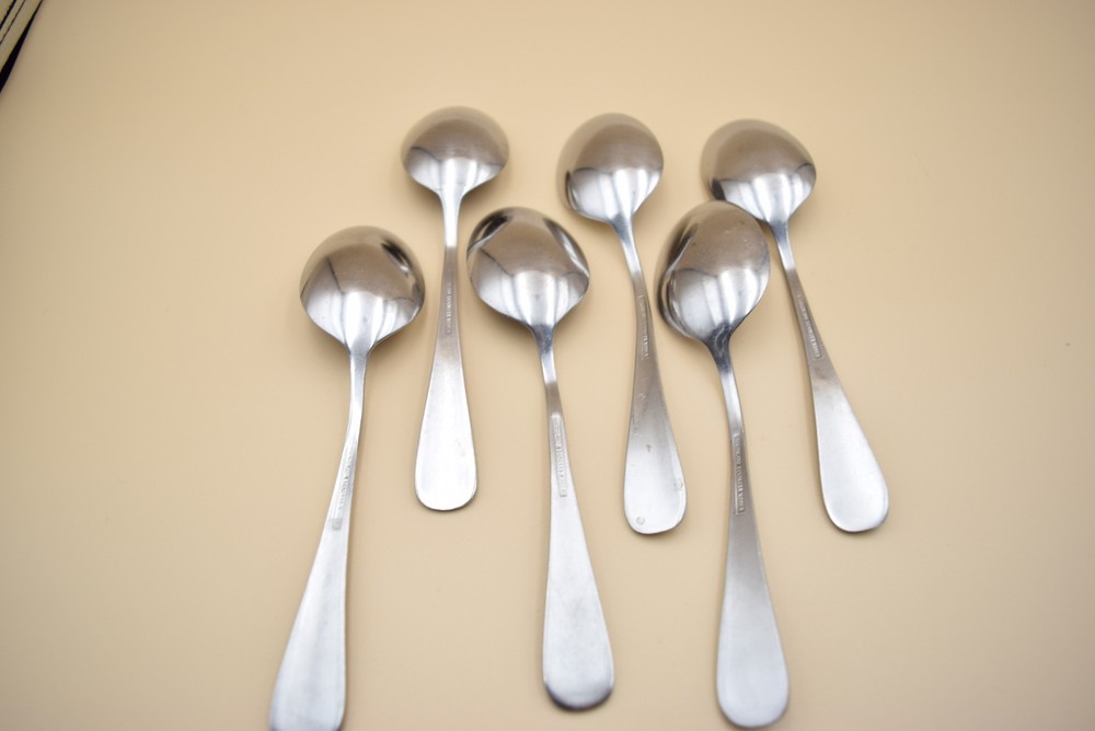 19pc Northland Post Road Flatware Set Dinner Salad Forks Tablespoons Teaspoons