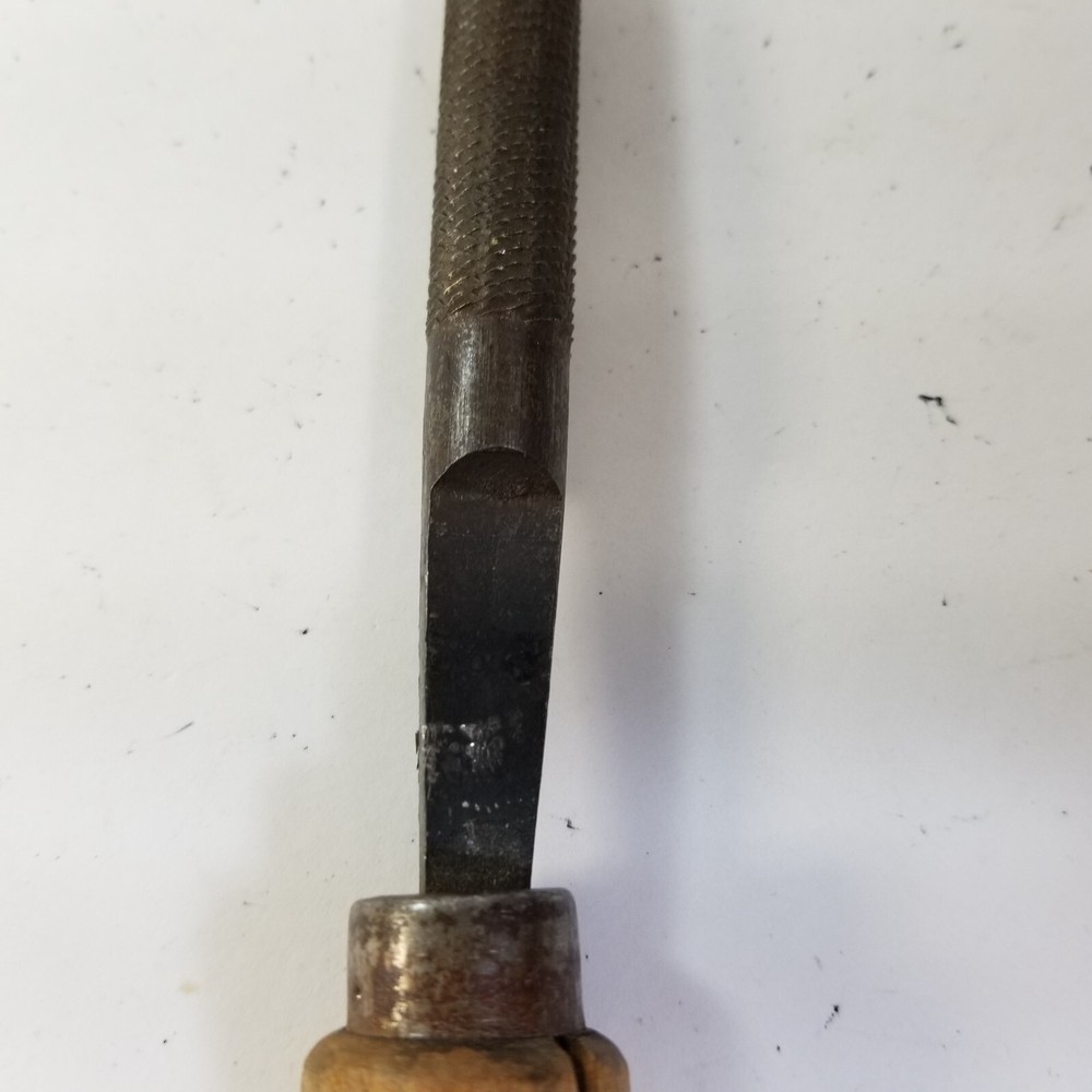 VINTAGE NICHOLSON 13" Round File Wood Handle