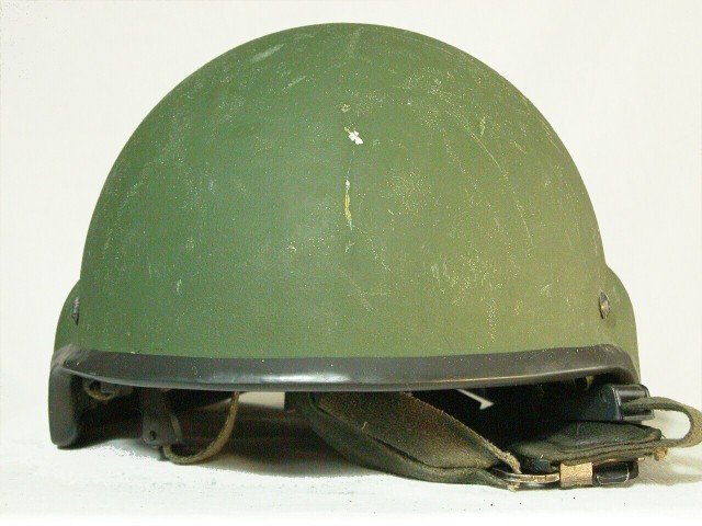 Canadian Armed Forces Helmet CG634 w/Cover - Medium