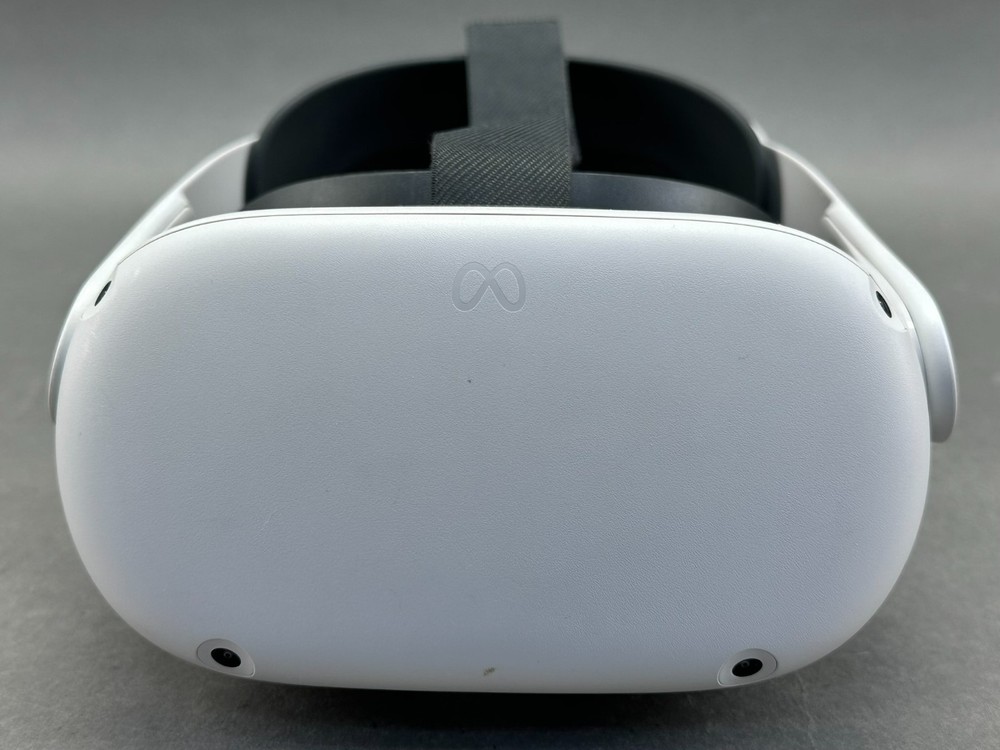 Meta Quest 2 VR Headset 128GB with Controllers & Case