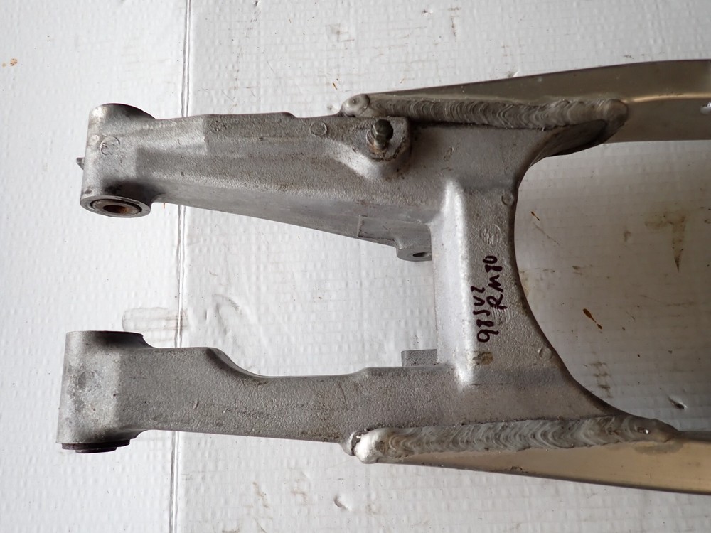 1990 1999 Suzuki RM 80 swingarm