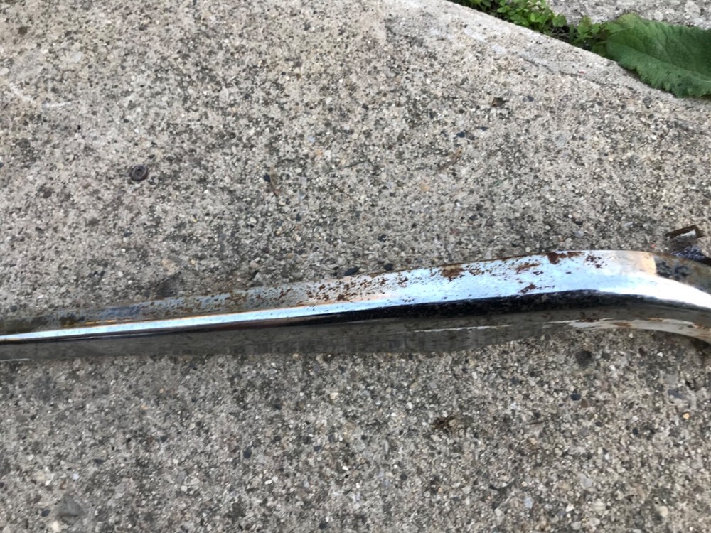 chrome space liner chain guard 1960s Era DECENT