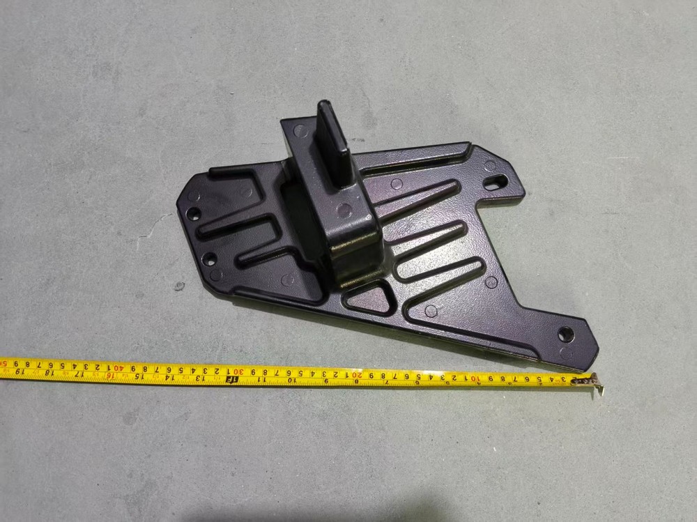 Front Step Panel Bracket For Kenworth T680 Next Gen 2022+ Driver Side