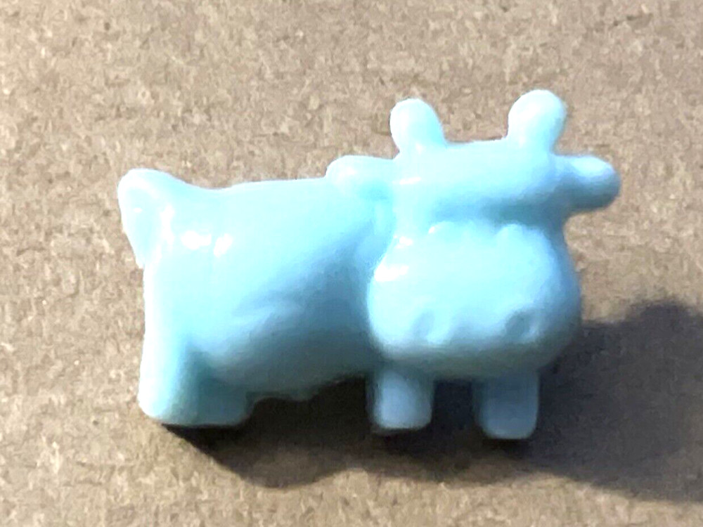 Adorable Light Blue HIPPO HIPPOPOTAMUS Plastic Realistic Button 7/8”