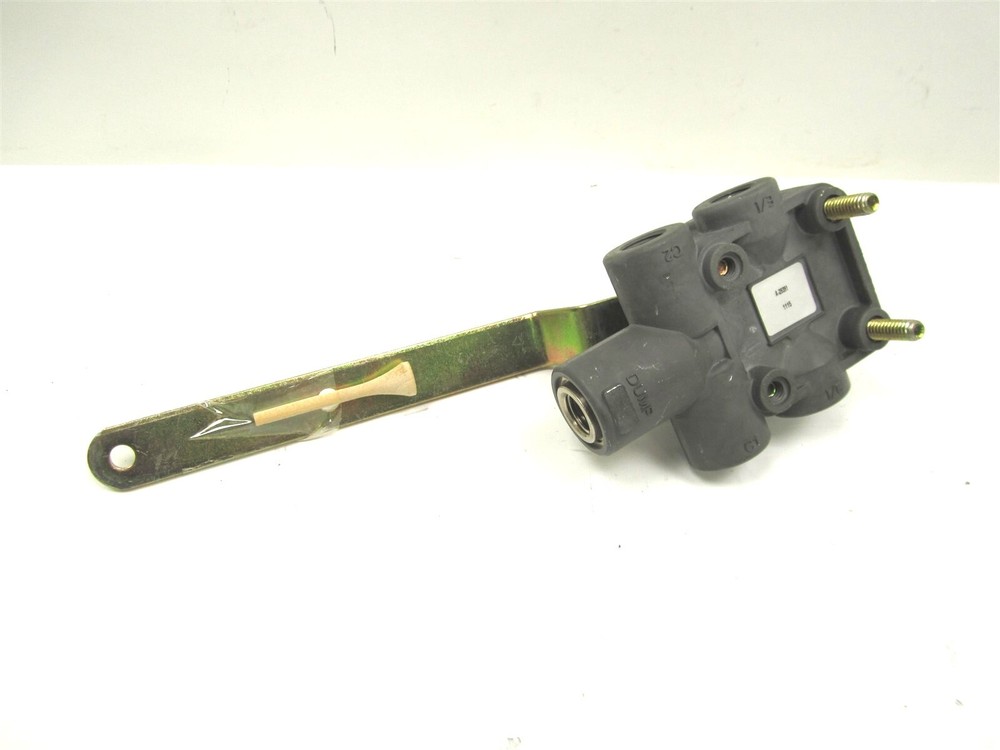 VS-29392 NEW HENDRICKSON HEIGHT CONTROL VALVE WITH DUMP VALVE