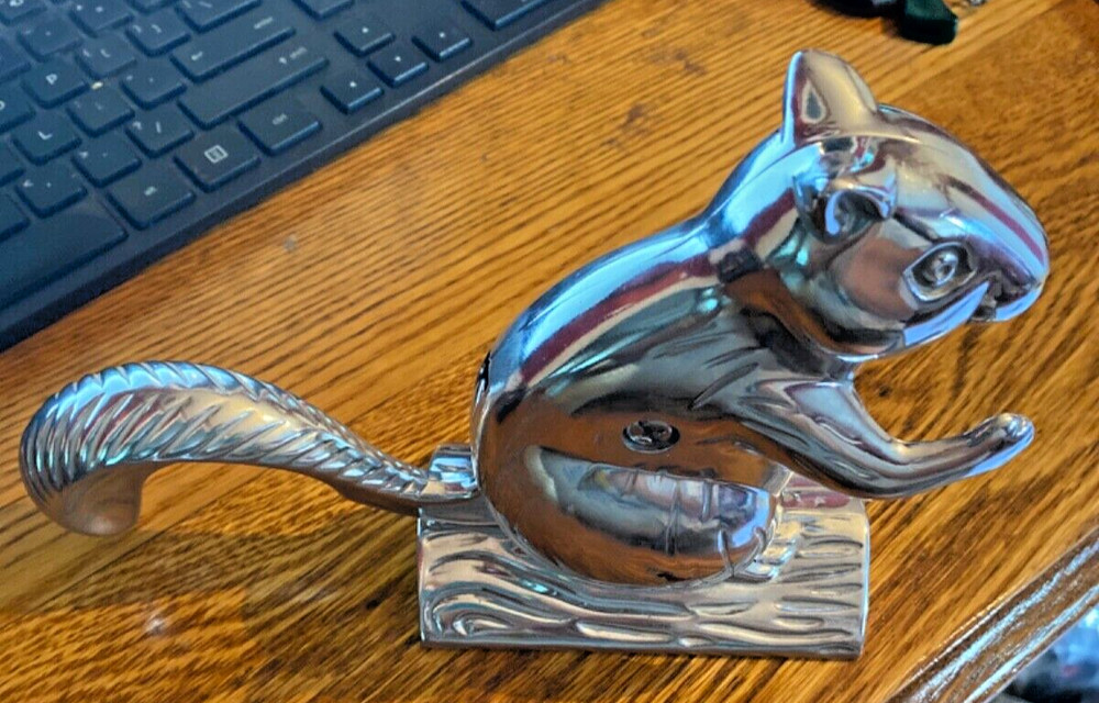 Vintage Squirrel Nutcracker Metal 6" Tall 8" Long, WORKS GREAT.