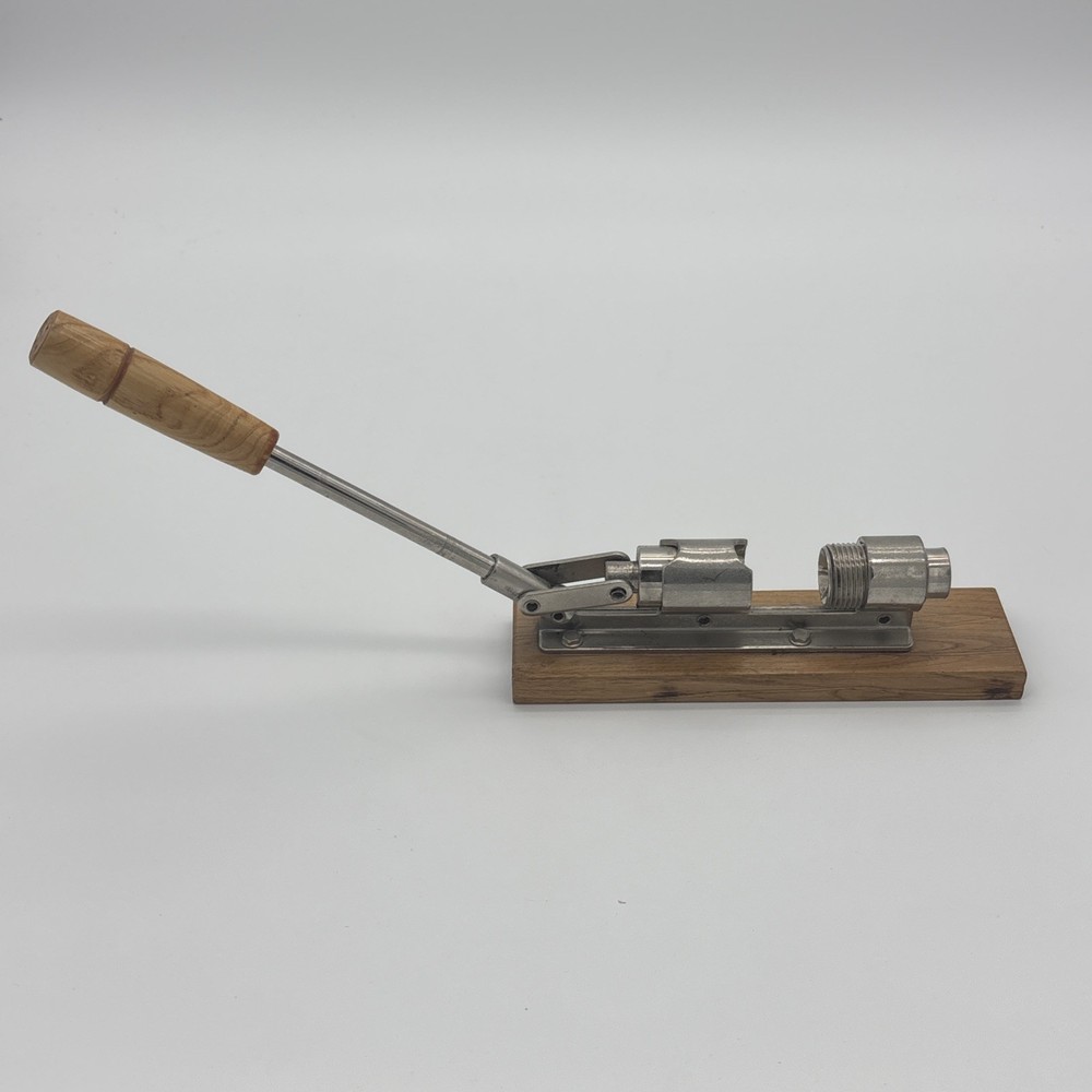 Heavy Duty Nut Cracker Easy Manual Pecan Nutcracker Walnut Sheller