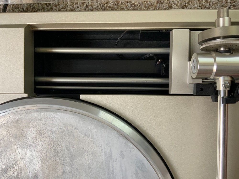 Phase Linear Model 8000 Linear Motor Turntable Series 2 - Untested - Powers On!