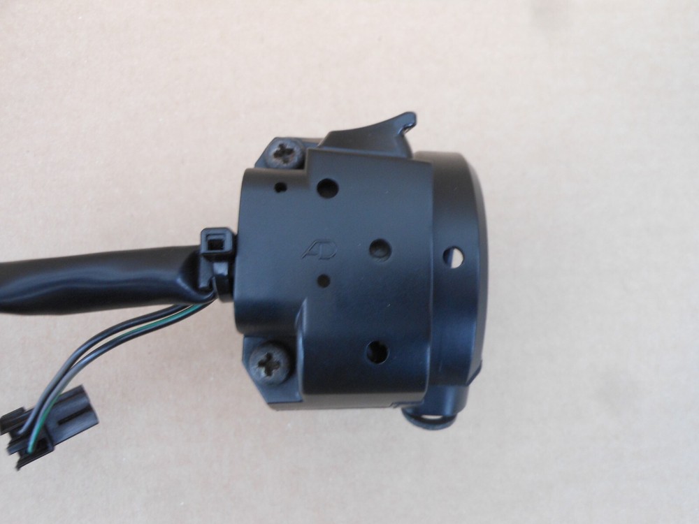2008 Suzuki GSF1250 Bandit – Switchgear Right Hand