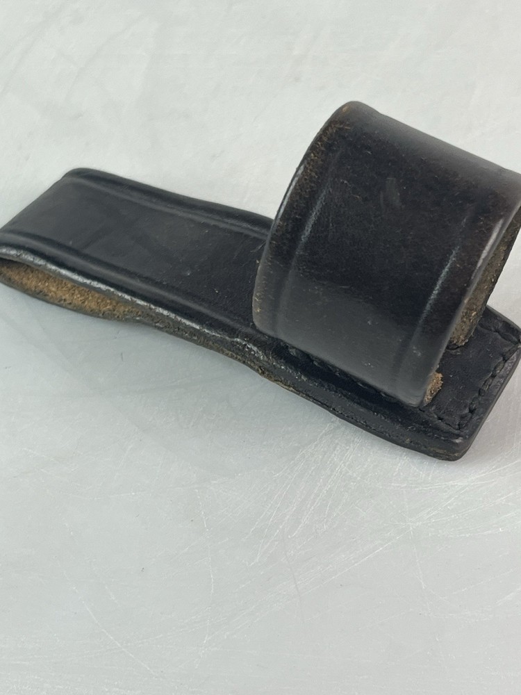 Tex Shoemaker & Son - 76 Leather Flashlight Holder