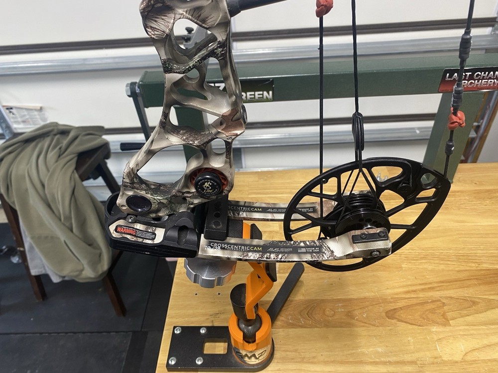 Mathews Halon 6 70# 28” draw