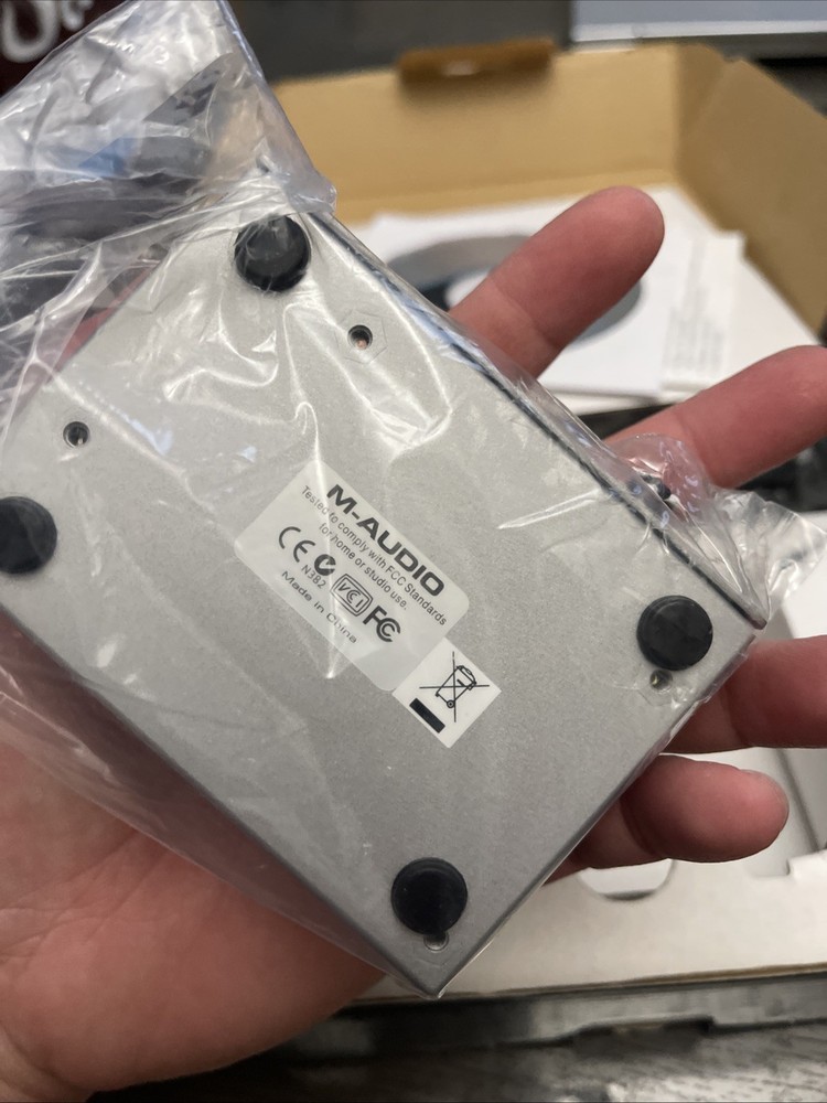 Maudio audio interface Midisport 2x2 USB Midi Interface