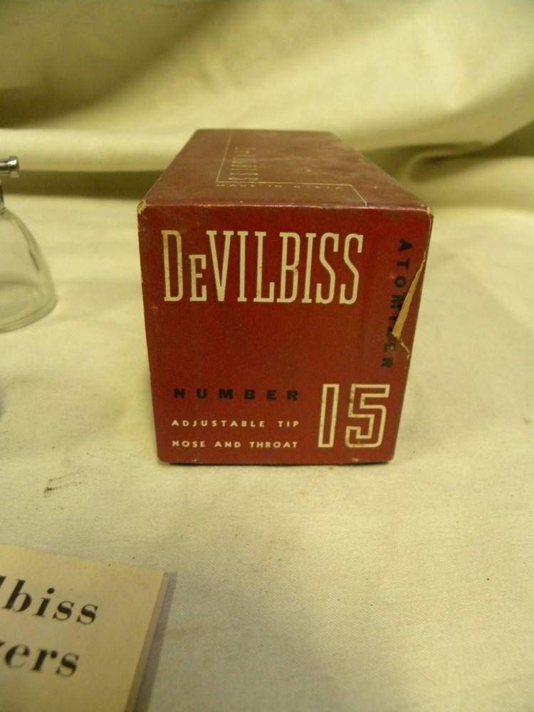 Vintage DeVilbiss No.15 Atomizer With Original Box